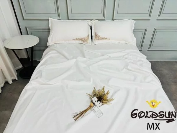 SÁBANAS GOLDSUN LISAS C/ DISEÑO BORDADO EN FUNDAS